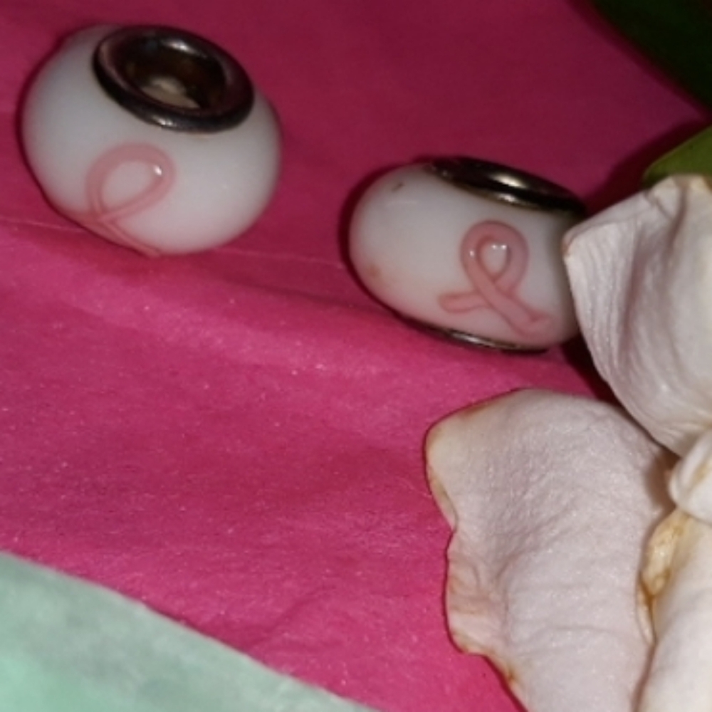 European Charm Bead White  Ceramic Bead with Pink Cancer Sign (1)Bead NEW